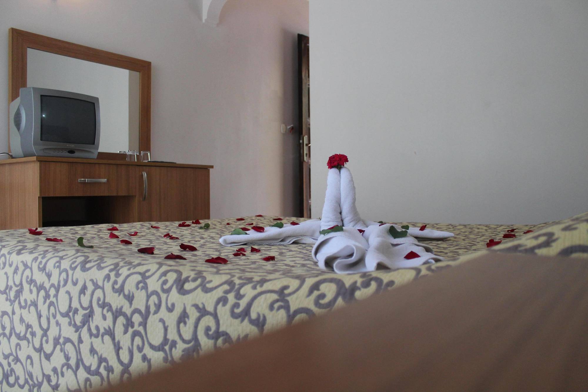 Mavibelce Hotel Oludeniz Exterior photo